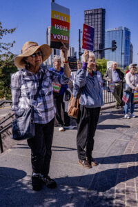 Stella Smetanka, left, Roberta Zolkoski